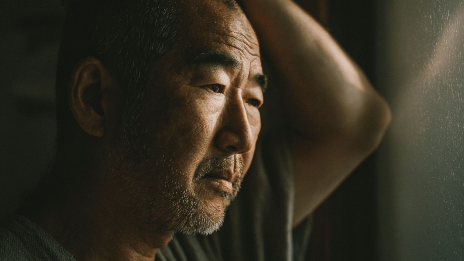 認知症ではないかと悩む男性